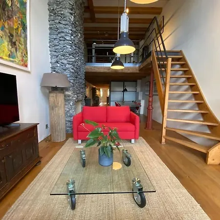 Private Canal Loft, Old Center דירה אמסטרדם